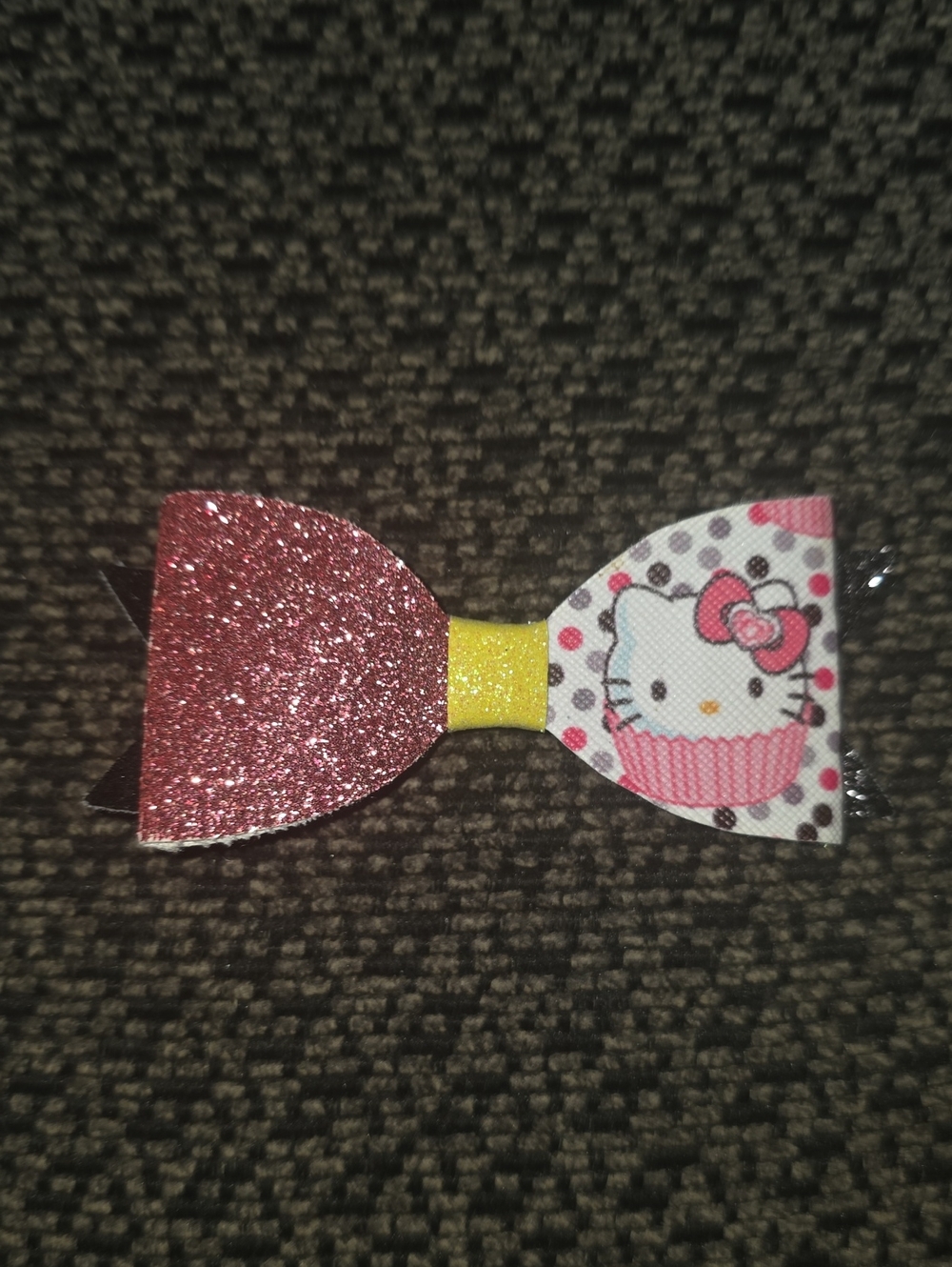 Glitter Pink Hello Kitty Bow Hair Clip with Yellow Center